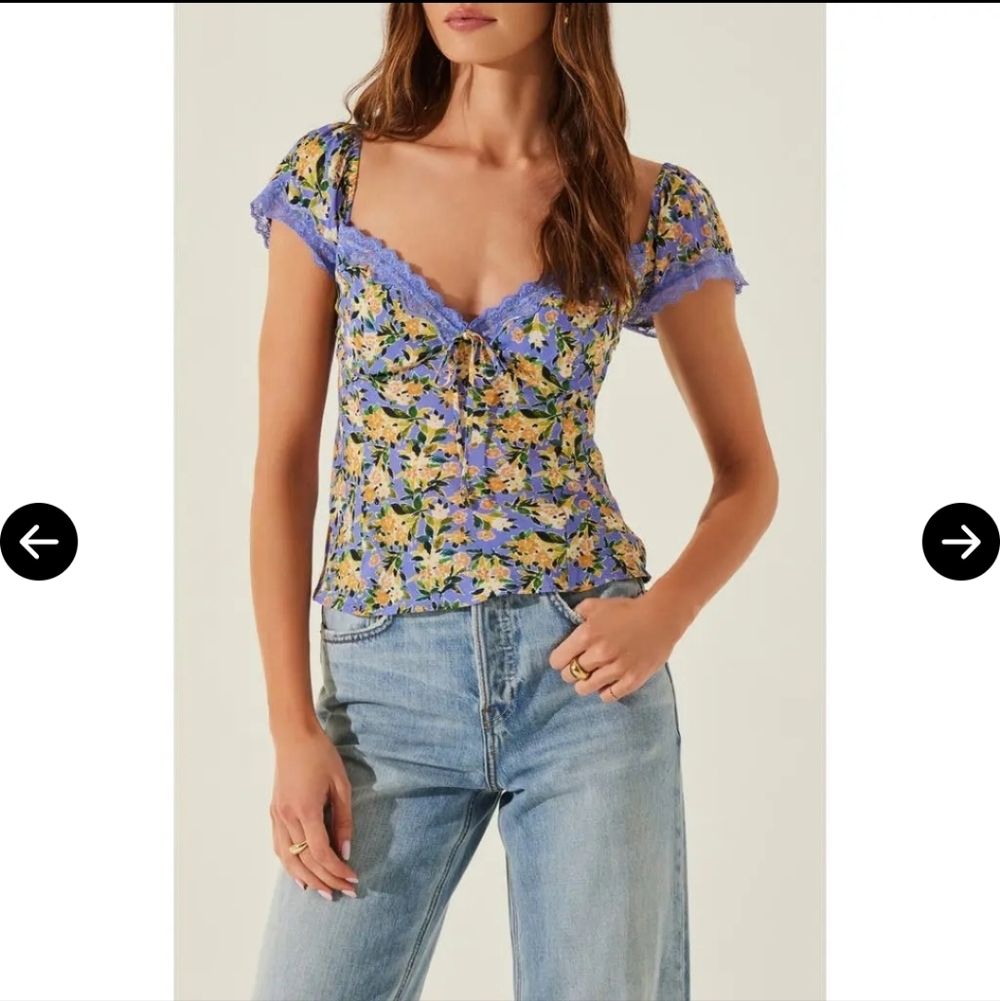 Astr lace-trim floral camisole in lavender and yellow
